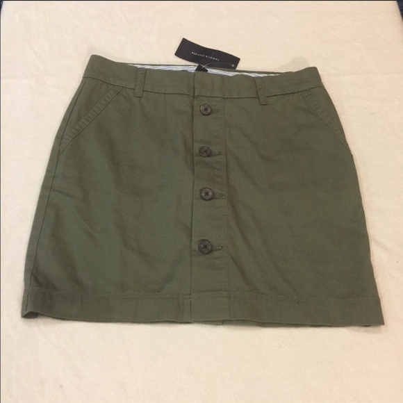 Tommy Hilfiger Dresses & Skirts - Tommy Hilfiger Olive Green Mini Skirt NWT Size 0
